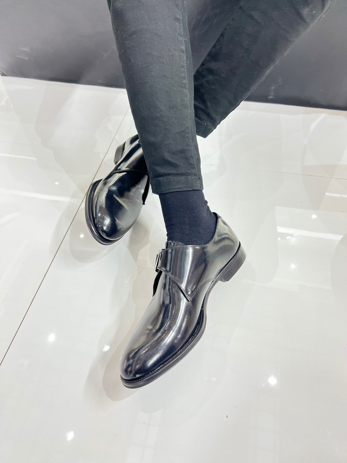 MEN_ART_826_AUTUMN_BLACK